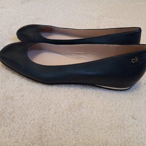 NWOT Calvin Klein navy blue flats